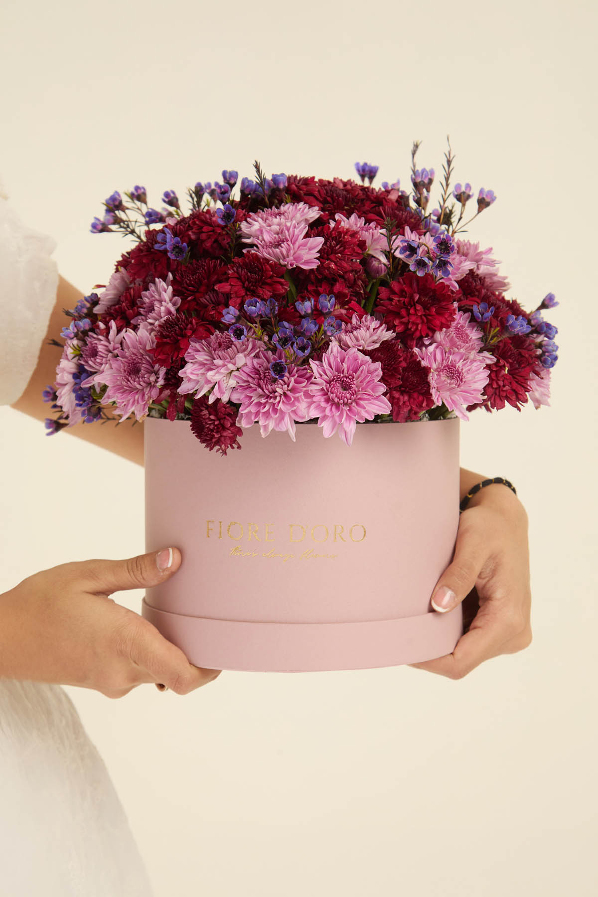 Eden bouquet side view thumbnail
